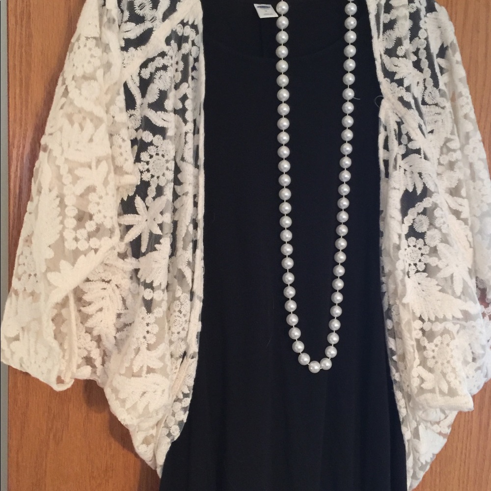 Lace shrug
